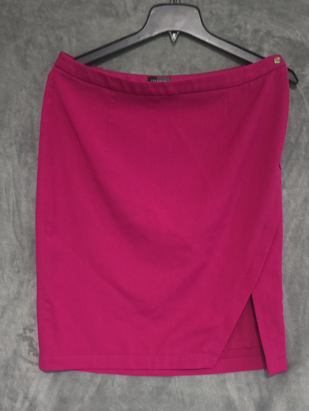 Limited - Fuchsia Pencil Skirt with Side Slit